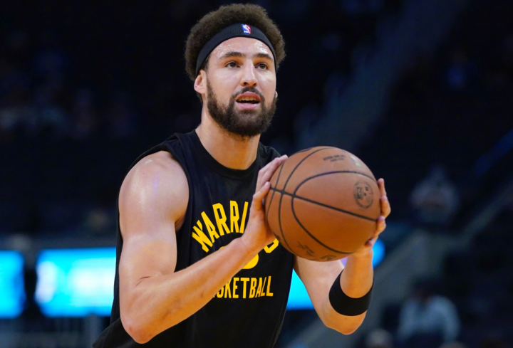 包含赛前德甲传出新动向，萨克拉门托国王官宣签约，管理层表态——底气十足，训练强度明显提升的词条