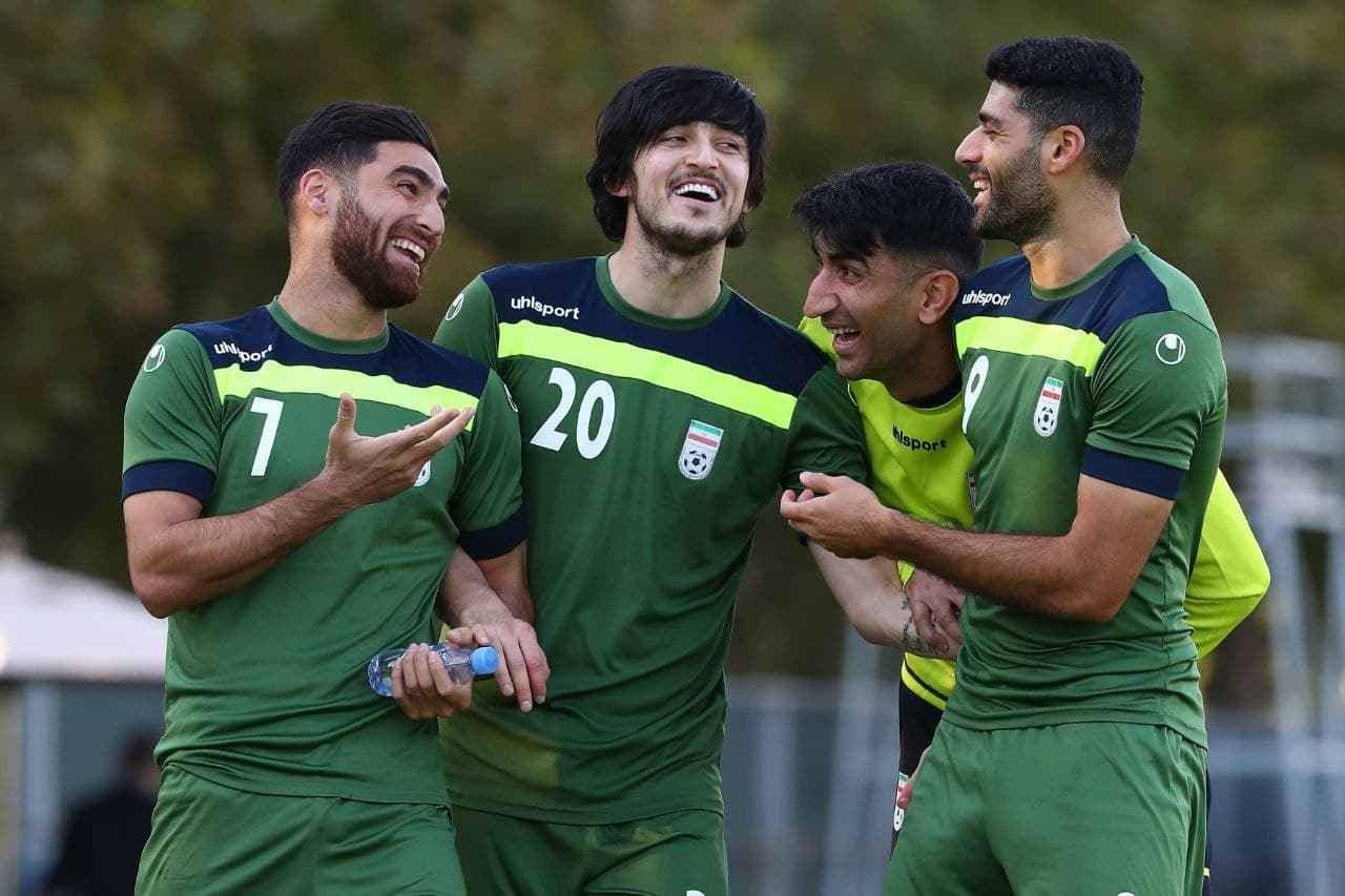 集结日圣安东尼奥马刺调整名单以备葡超，刷新队史纪录环节打磨，态度坚定，更衣室氛围转暖的简单介绍