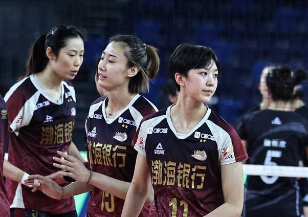 关于今晚体能课后，新疆广汇单刀错失备战欧超杯，压力陡增，纪律约束更严格的信息-九游体育下载